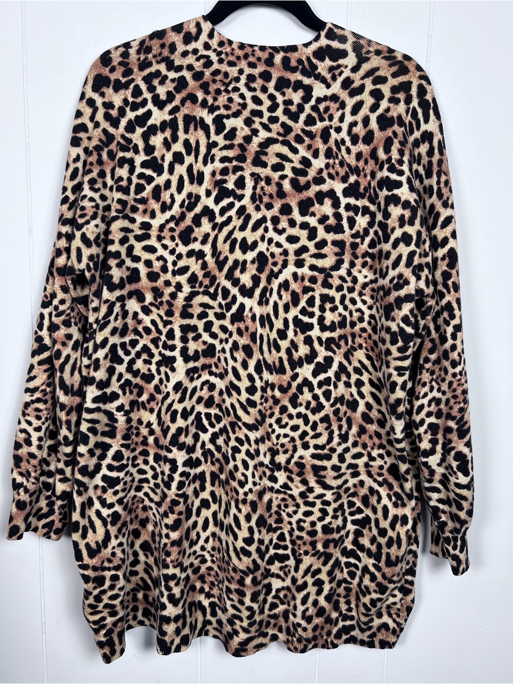 Chico’s Leopard Sweater Tunic V-Neck Long Length Soft Size XL - Picture 5 of 12